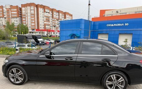 Mercedes-Benz C-Класс, 2017 год, 2 500 000 рублей, 10 фотография