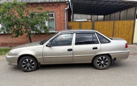 Daewoo Nexia I рестайлинг, 2013 год, 380 000 рублей, 2 фотография