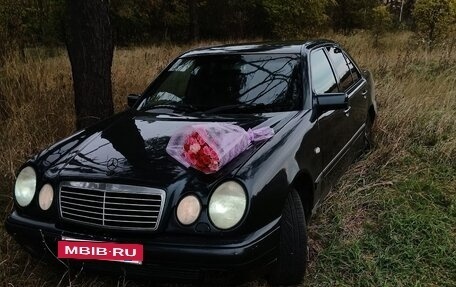 Mercedes-Benz E-Класс, 1998 год, 350 000 рублей, 13 фотография