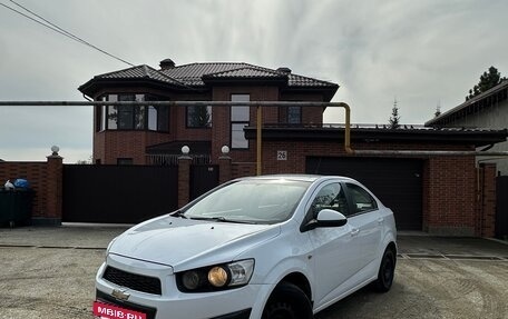 Chevrolet Aveo III, 2012 год, 499 000 рублей, 3 фотография
