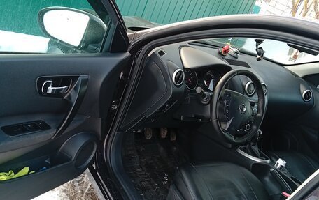 Nissan Qashqai, 2011 год, 750 000 рублей, 10 фотография