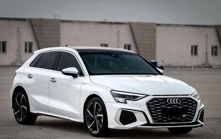 Audi A3, 2022 год, 1 990 000 рублей, 3 фотография