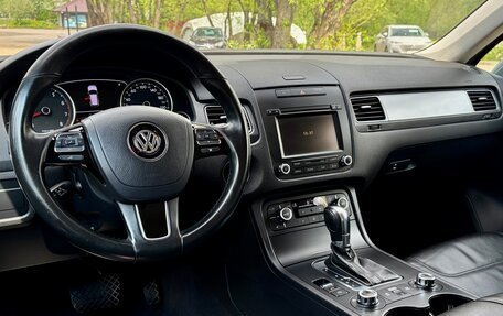 Volkswagen Touareg III, 2011 год, 2 390 000 рублей, 15 фотография