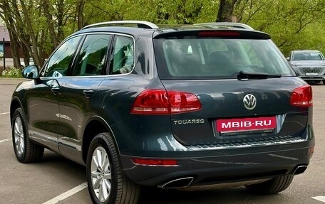 Volkswagen Touareg III, 2011 год, 2 390 000 рублей, 6 фотография