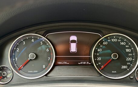 Volkswagen Touareg III, 2011 год, 2 390 000 рублей, 31 фотография