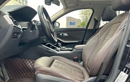 BMW 3 серия, 2021 год, 2 362 417 рублей, 9 фотография