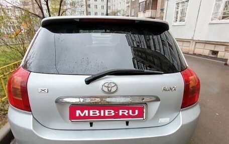 Toyota Corolla, 2001 год, 650 000 рублей, 2 фотография