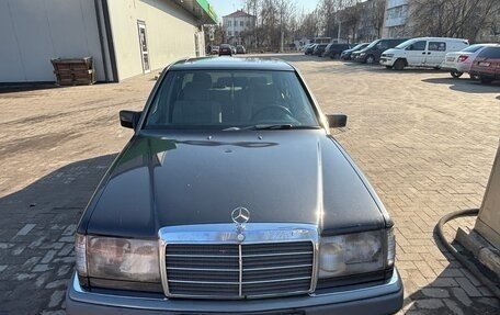 Mercedes-Benz E-Класс, 1993 год, 200 000 рублей, 4 фотография