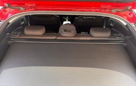 Toyota Prius IV XW50, 2019 год, 1 975 000 рублей, 12 фотография