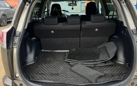 Toyota RAV4, 2018 год, 2 950 000 рублей, 7 фотография