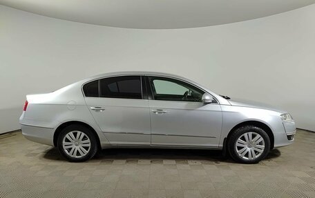 Volkswagen Passat B6, 2005 год, 650 000 рублей, 4 фотография