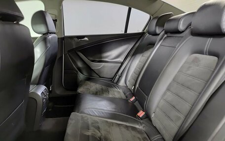 Volkswagen Passat B6, 2005 год, 650 000 рублей, 12 фотография