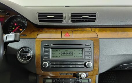 Volkswagen Passat B6, 2005 год, 650 000 рублей, 15 фотография