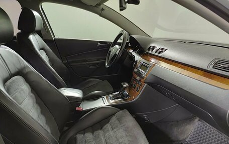 Volkswagen Passat B6, 2005 год, 650 000 рублей, 11 фотография