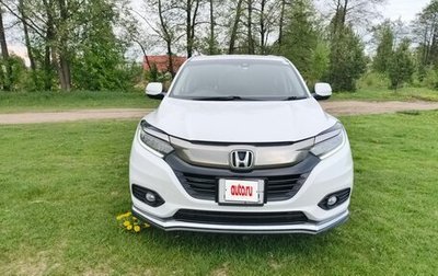 Honda Vezel, 2018 год, 1 630 000 рублей, 1 фотография