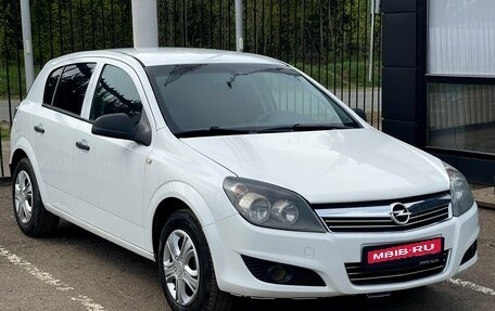 Opel Astra H, 2012 год, 689 000 рублей, 1 фотография