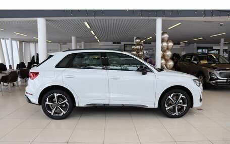 Audi Q3, 2025 год, 5 500 000 рублей, 6 фотография