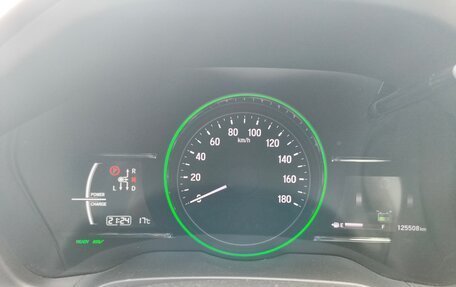 Honda Vezel, 2018 год, 1 630 000 рублей, 8 фотография