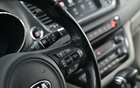 KIA Carnival III, 2018 год, 2 175 000 рублей, 16 фотография