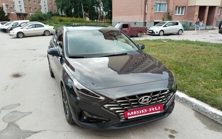 Hyundai i30 III, 2022 год, 1 880 000 рублей, 4 фотография