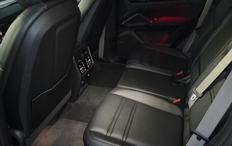 Porsche Cayenne III, 2022 год, 11 300 000 рублей, 21 фотография