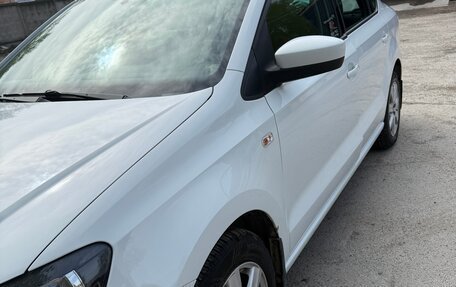 Volkswagen Polo VI (EU Market), 2017 год, 1 000 000 рублей, 6 фотография