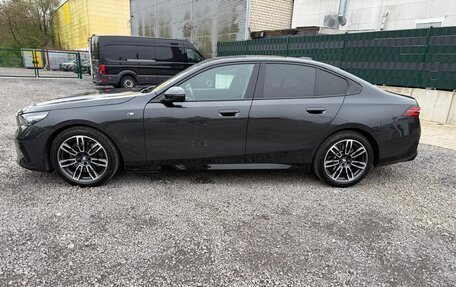 BMW 5 серия, 2024 год, 6 791 000 рублей, 3 фотография