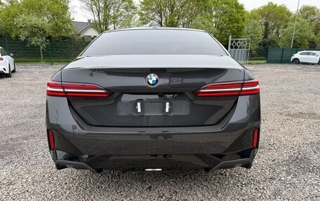 BMW 5 серия, 2024 год, 6 791 000 рублей, 6 фотография