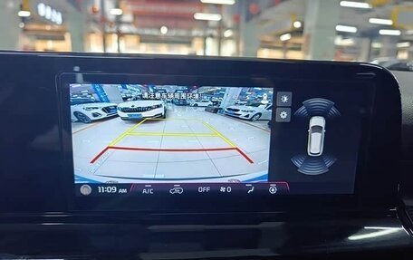 KIA Seltos I, 2023 год, 1 900 000 рублей, 8 фотография
