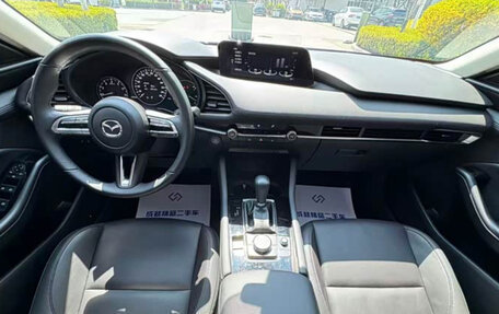Mazda 3, 2024 год, 2 268 000 рублей, 10 фотография
