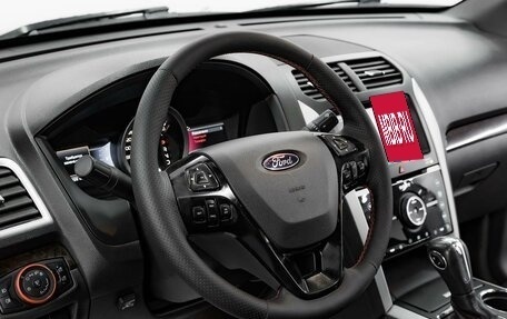 Ford Explorer VI, 2014 год, 1 495 000 рублей, 11 фотография
