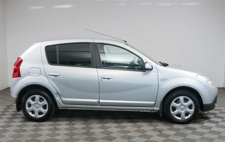 Renault Sandero I, 2013 год, 559 000 рублей, 4 фотография