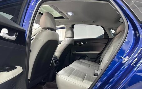KIA K3, 2025 год, 1 600 000 рублей, 18 фотография