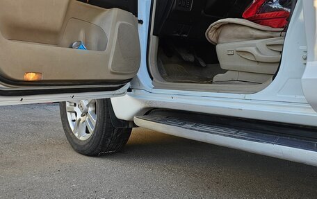 Toyota Land Cruiser Prado 150 рестайлинг 2, 2010 год, 2 500 000 рублей, 14 фотография