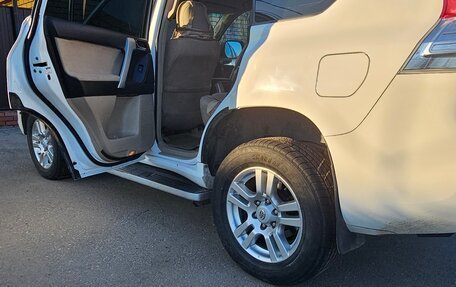 Toyota Land Cruiser Prado 150 рестайлинг 2, 2010 год, 2 500 000 рублей, 13 фотография