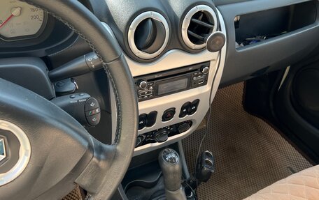Renault Logan I, 2014 год, 420 000 рублей, 8 фотография