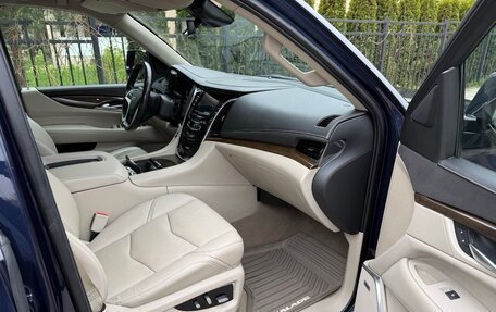 Cadillac Escalade IV, 2018 год, 3 950 000 рублей, 10 фотография