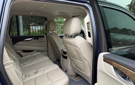 Cadillac Escalade IV, 2018 год, 3 950 000 рублей, 12 фотография