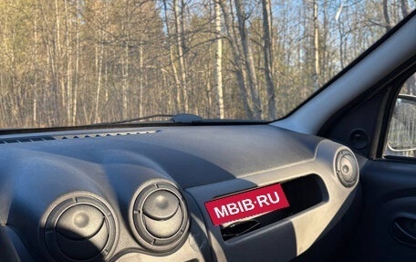 Renault Logan I, 2010 год, 250 000 рублей, 9 фотография