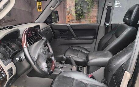 Mitsubishi Montero III, 2002 год, 585 000 рублей, 6 фотография