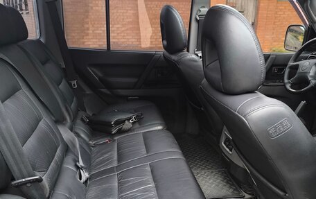 Mitsubishi Montero III, 2002 год, 585 000 рублей, 8 фотография