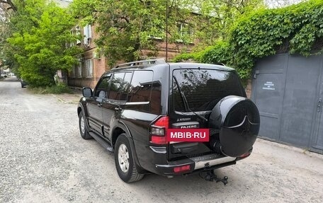 Mitsubishi Montero III, 2002 год, 585 000 рублей, 2 фотография