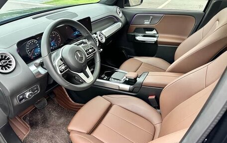 Mercedes-Benz GLB, 2021 год, 2 340 000 рублей, 8 фотография