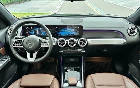 Mercedes-Benz GLB, 2021 год, 2 340 000 рублей, 9 фотография