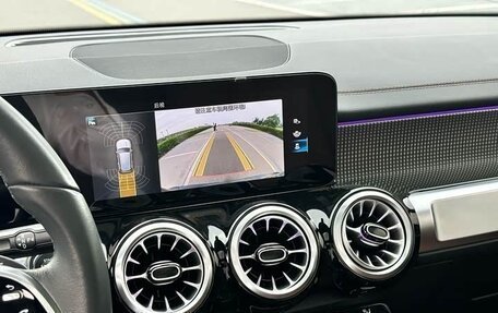 Mercedes-Benz GLB, 2021 год, 2 340 000 рублей, 14 фотография
