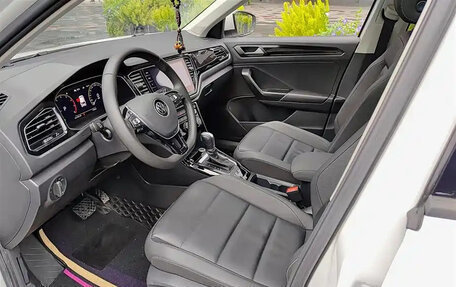Volkswagen T-Roc I, 2021 год, 1 522 300 рублей, 7 фотография