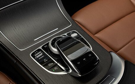Mercedes-Benz C-Класс, 2018 год, 2 760 000 рублей, 19 фотография