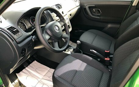 Skoda Fabia II, 2013 год, 680 000 рублей, 9 фотография