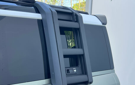 Land Rover Defender II, 2021 год, 6 400 000 рублей, 11 фотография
