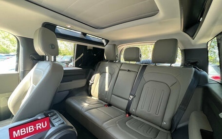 Land Rover Defender II, 2021 год, 6 400 000 рублей, 16 фотография
